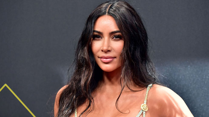 Kim Kardashian Looks Unrecognisable With New Red Hair