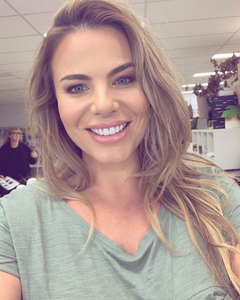 OG Biggest Loser Star Fiona Falkiner Flaunts Bikini Bod In Holiday Snaps