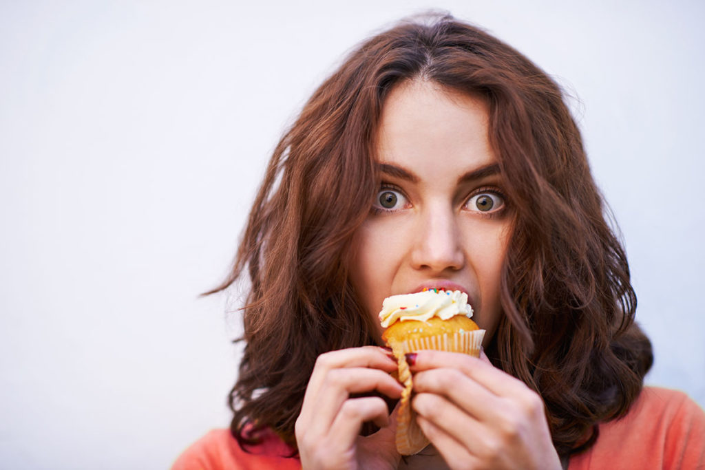 What’s worse: eating dessert or drinking alcohol?