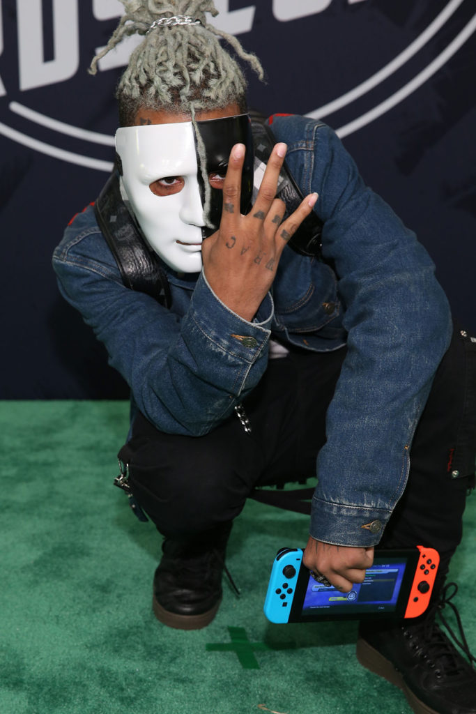 Rapper XXXTentacion dies following shooting