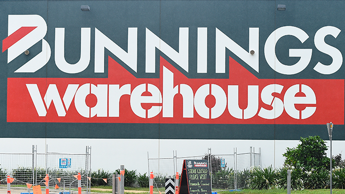 Bunnings Is Selling An At-Home Pop-Up Bar So Quick, Call Dad
