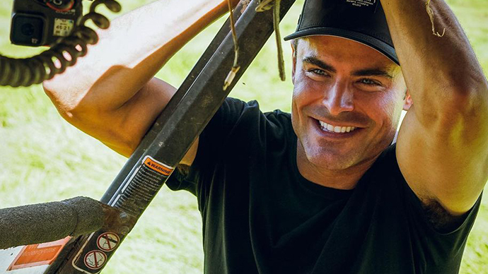Zac Efron Reportedly Single Again After Splitting With Aussie GF