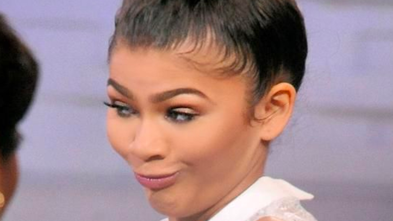 Cheeky Optical Illusion Has The ‘Net Blushing