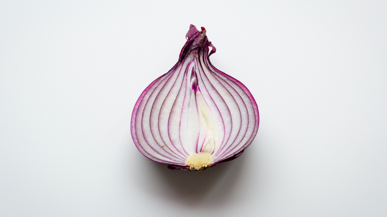 why-do-we-call-them-red-onions-when-they-re-purple