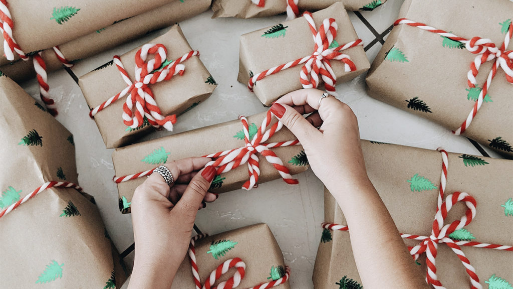 Transform Your Woolies Bag With This Christmas Wrapping Paper Hack